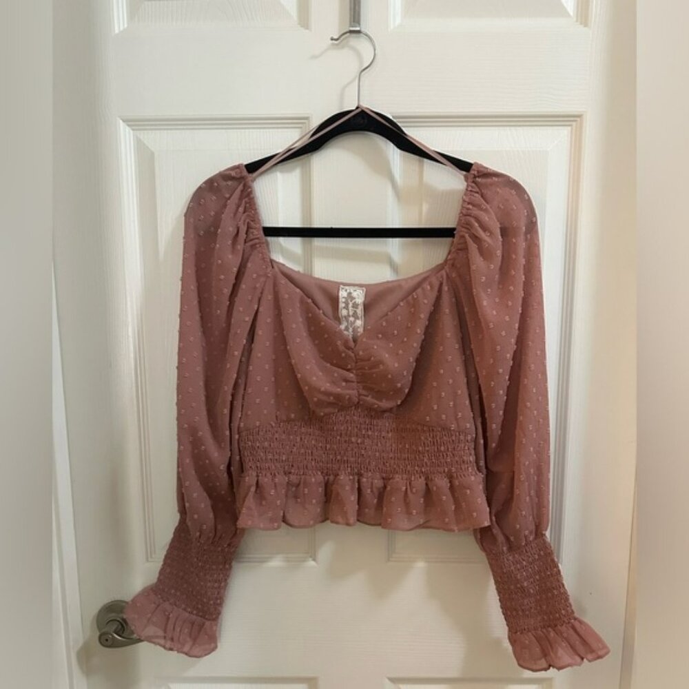 💥Sadie & Sage Cropped Blush Pink Long-sleeve Blouse size Medium feminine